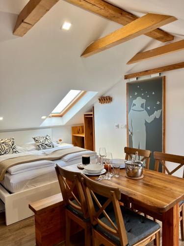 Trzic Apartment | BeeWood apartment