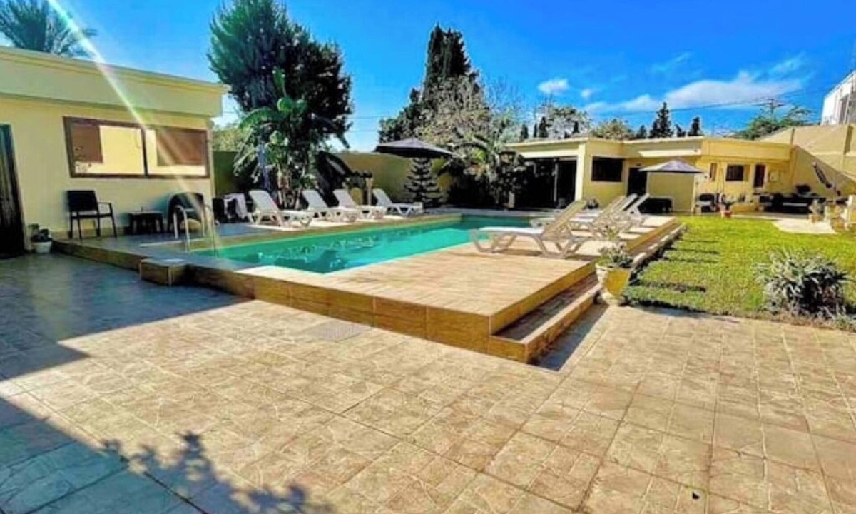 Ras Ettabia Apartment | Begonia.