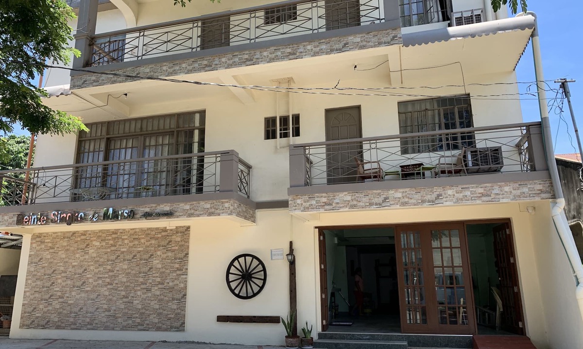 Candon Apartment | Beinte Singko de Marso Apartments