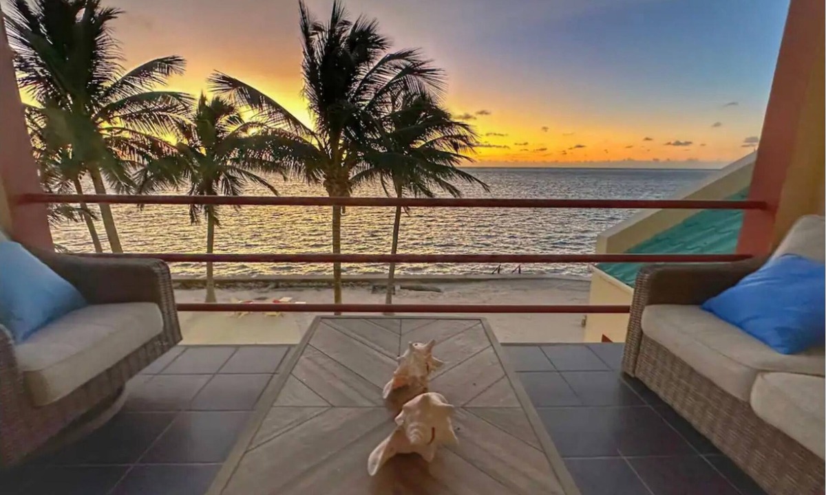 San Pedro Apartment | Belize Beachfront Apartment