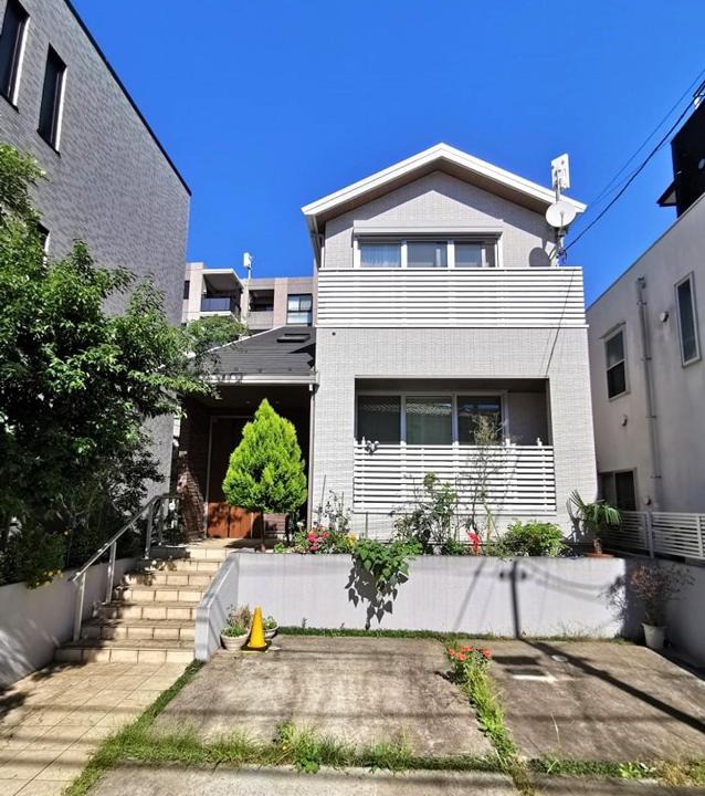 Setagaya House | Bell house