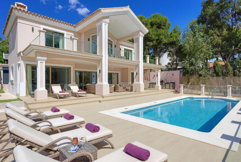 Mijas Villa | Bella