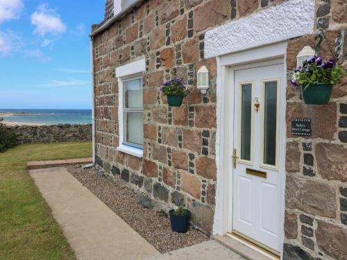 St Combs House | Bella's Beach Cottage
