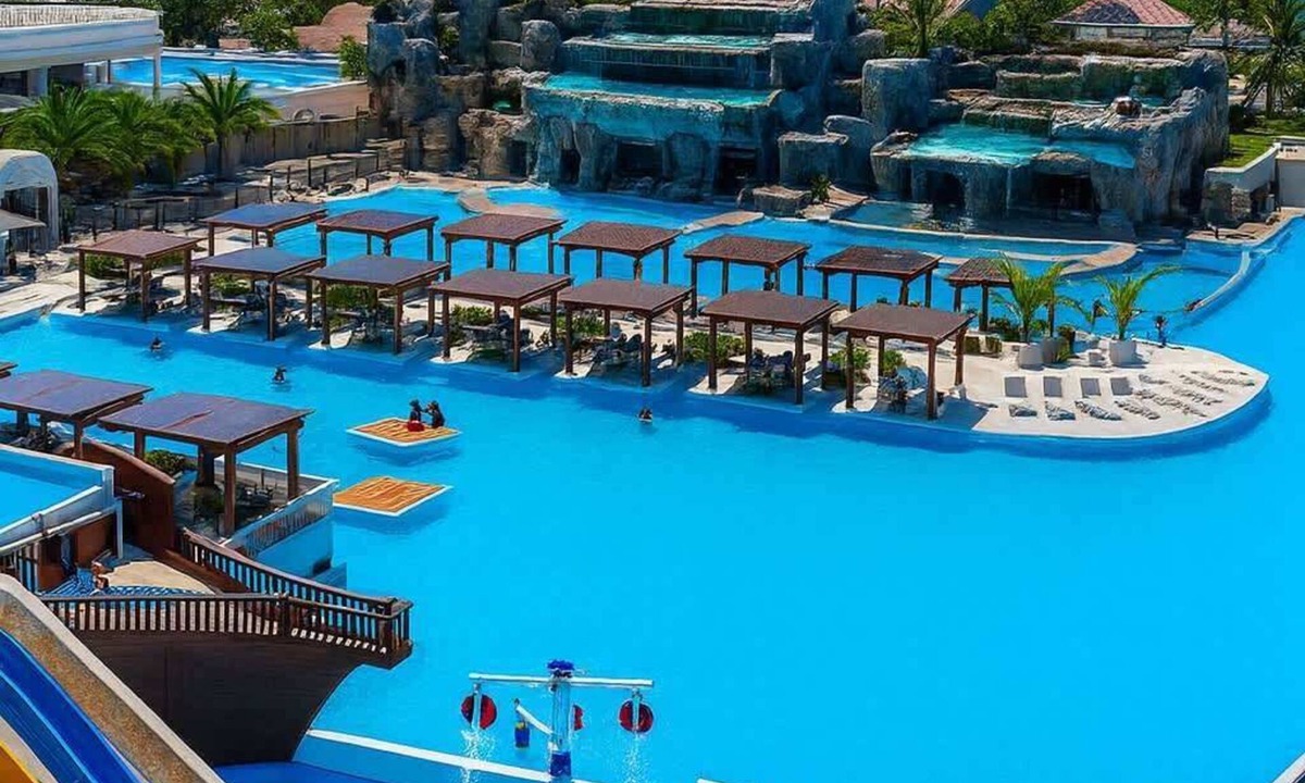 Playa Chiquita House | Bella Villa in Oceanfront Sosua Ocean Village