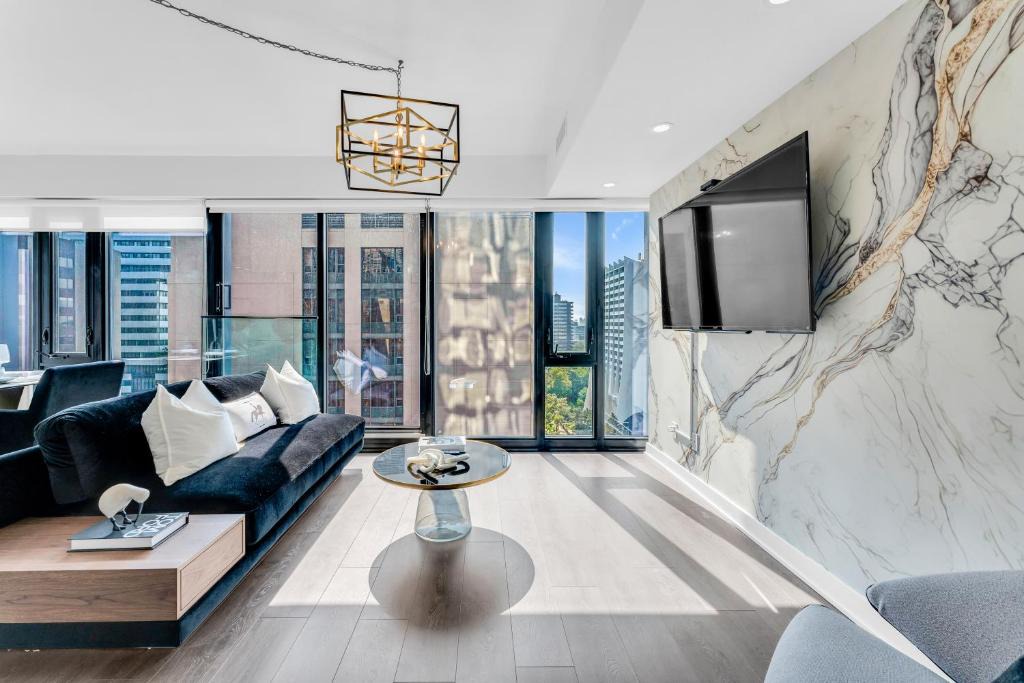 Bloor-Yorkville Apartment | Bellair Suites!