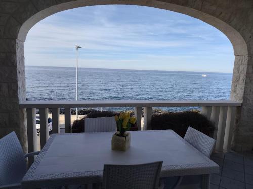 Torre Canne Apartment | BellavistaHome