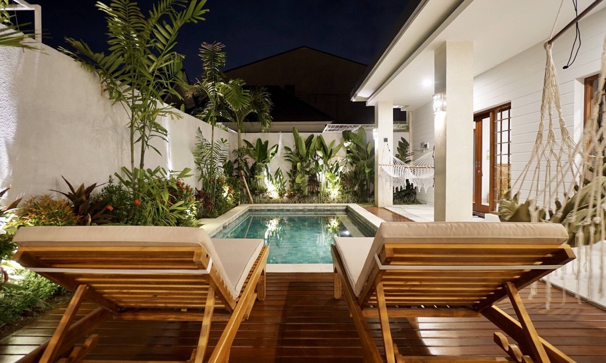 Tibubeneng Hotel | Belle Astina