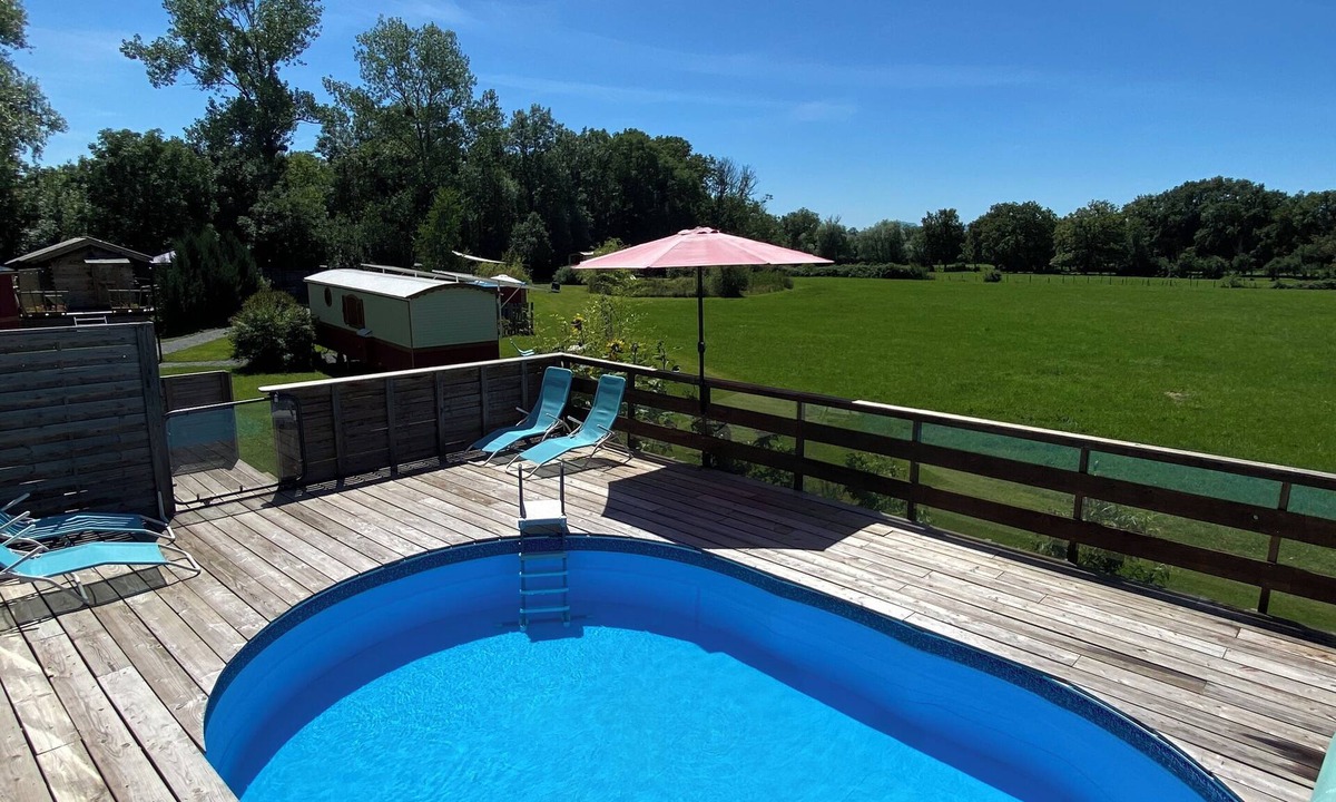 Saint-Pardoux House | Belle Epoque caravans of Saint-Pardoux- 63440 4 places