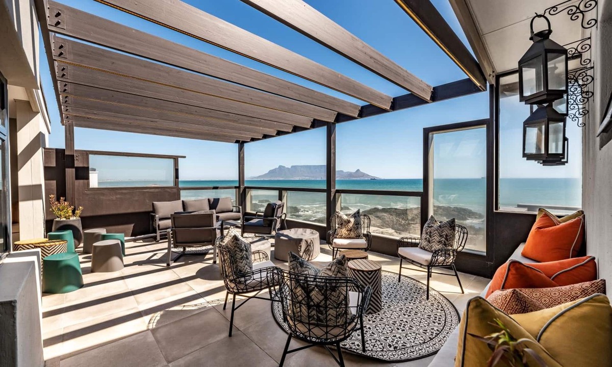 Bloubergstrand Hotel | Belle Maroc
