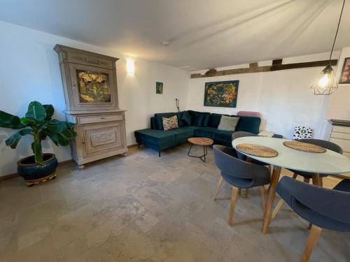 Hombourg House | Bellerose Maison de Greunebennet