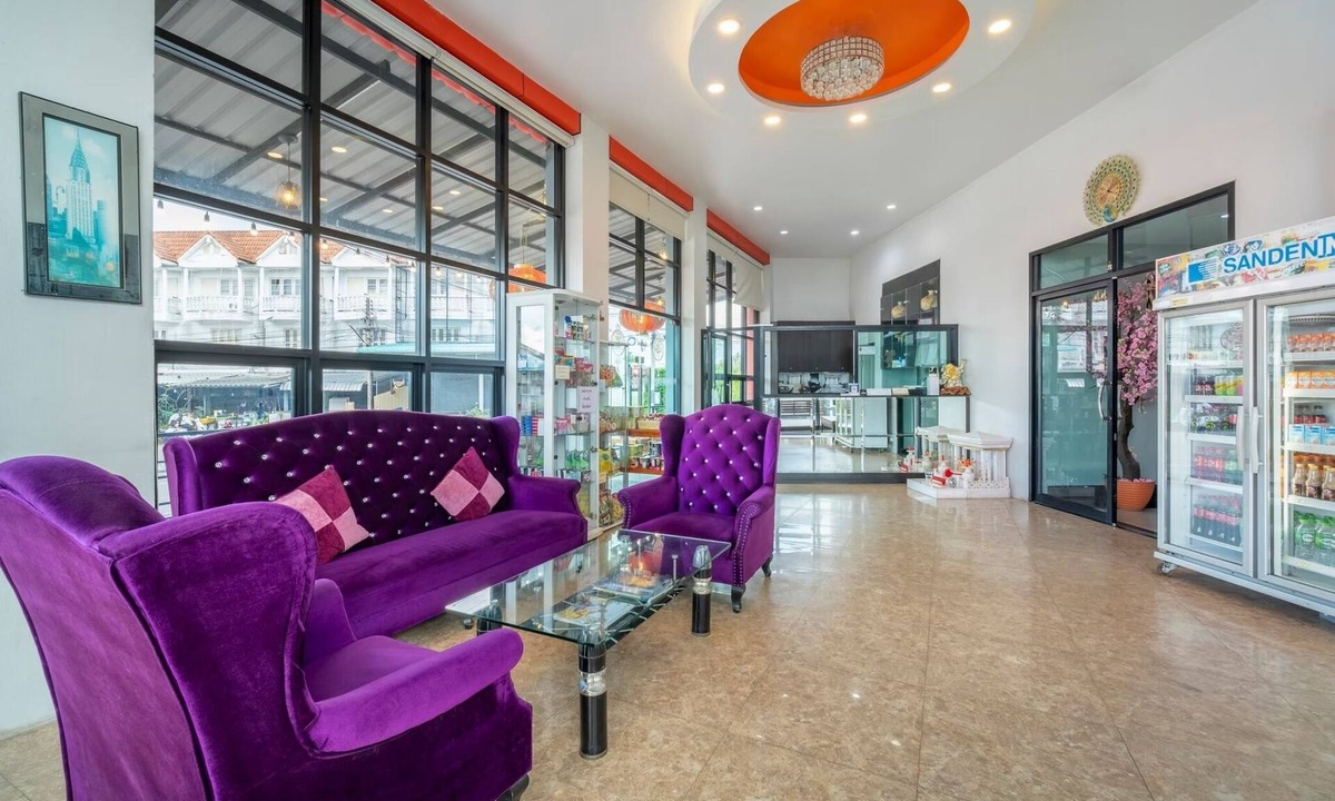 Phetchabun Hotel | Belleville Hotel