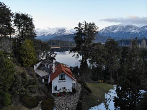 Llao Llao Bed & Breakfast | Bellevue