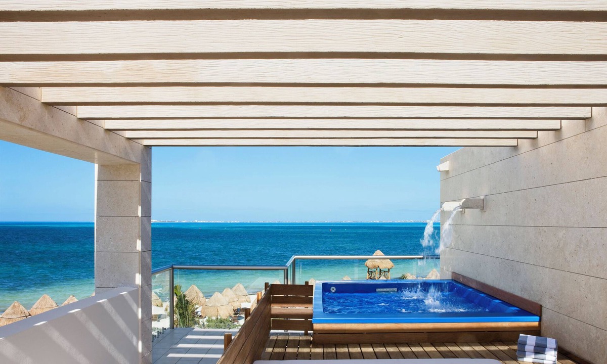 Playa Mujeres Resort | Beloved Playa Mujeres - Couples Only All Inclusive