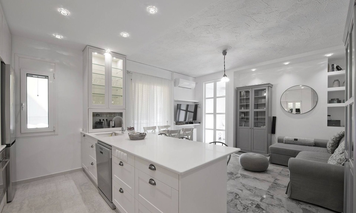 Glyfada Apartment | Belva Blue Glyfada Modern 2BR Walk to Ctr & Beach