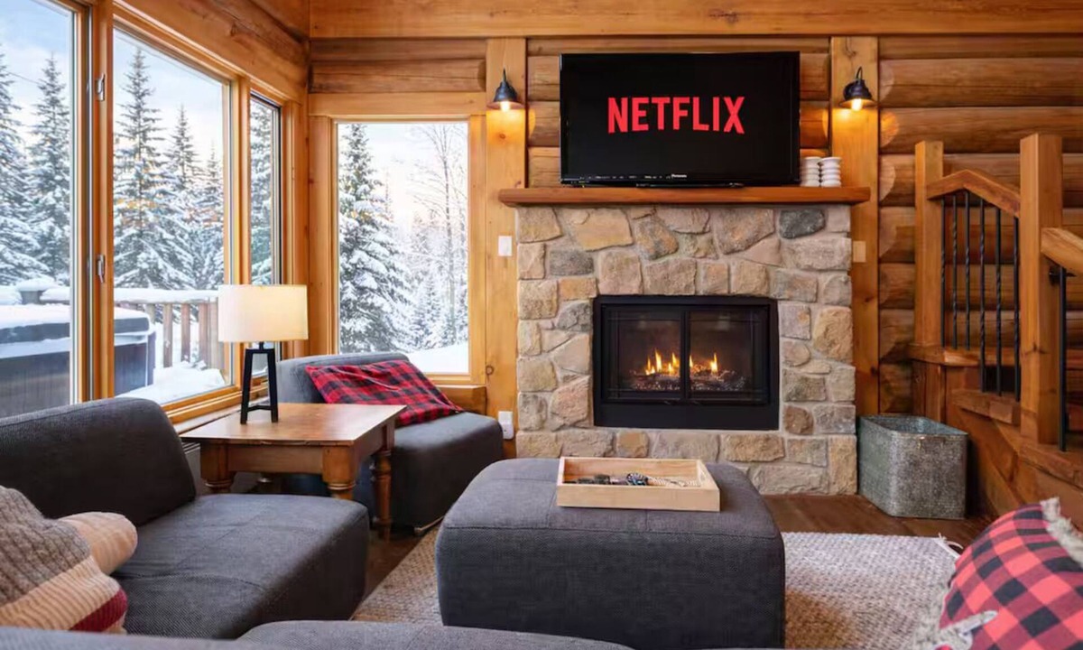 Les Pays-d'en-Haut Regional County Municipality Cabin | Belvedere sur le Lac Lodge - Spa - Serenity - Family & Friends