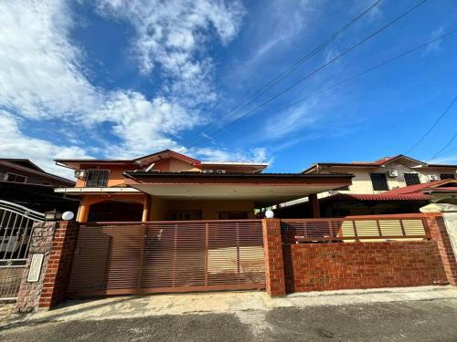 Semporna House | Bennah Homestay Semporna