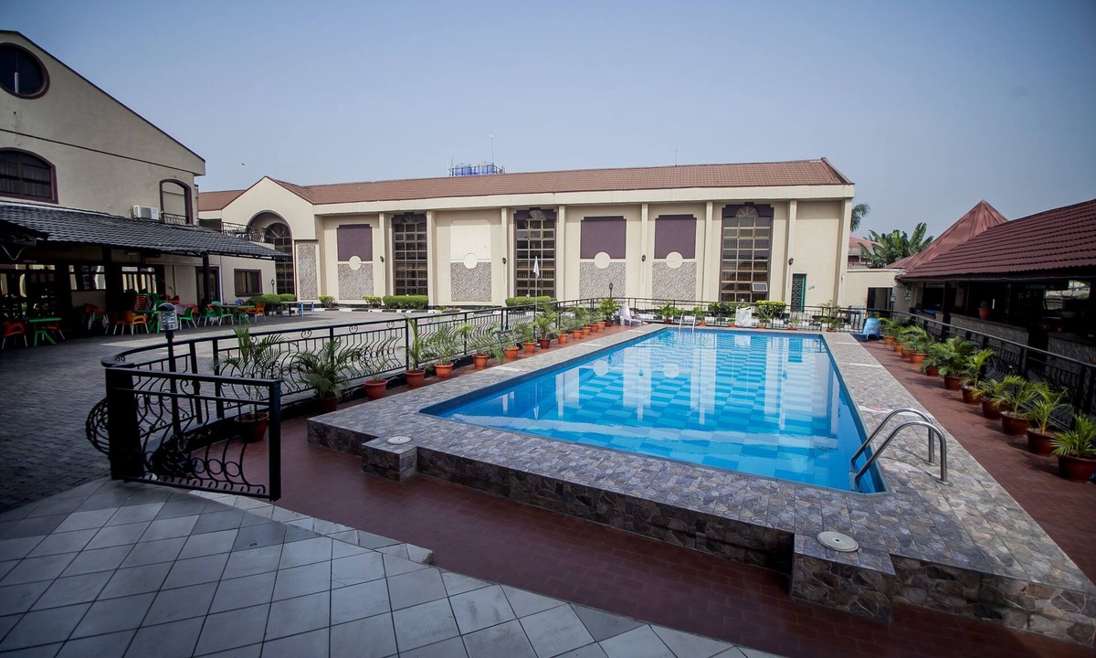 Festac Hotel | Benny Hotel