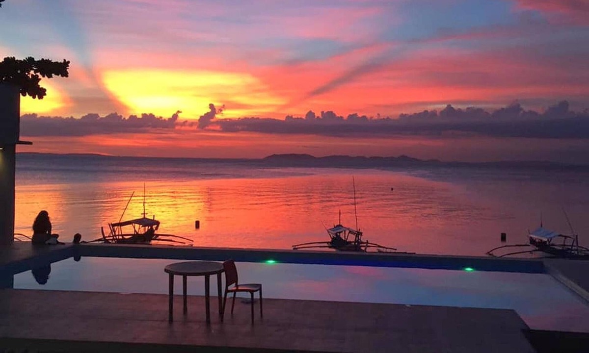 Mabini Hotel | Bentrina Diving Resort