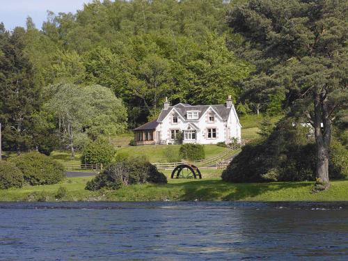 South Galson House | Benula Lodge