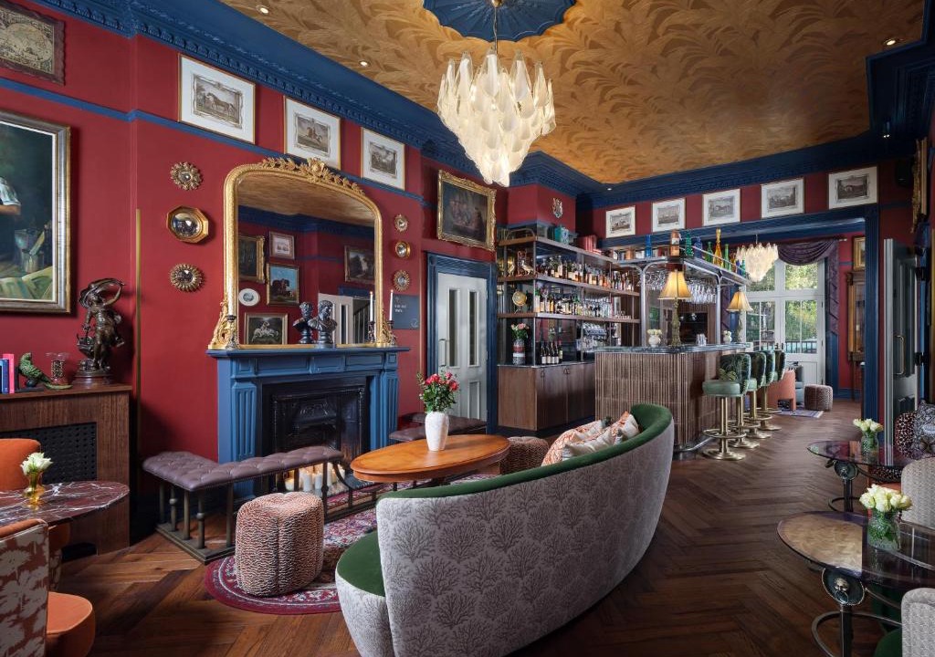 Bloomsbury Hotel | Bertrand's Townhouse