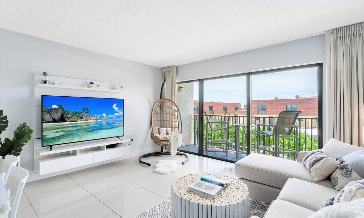 Avon By The Sea Condo | Beside Cocoa Beach Pier Beautiful Remodeled Beachfront Condo with New Kitchen