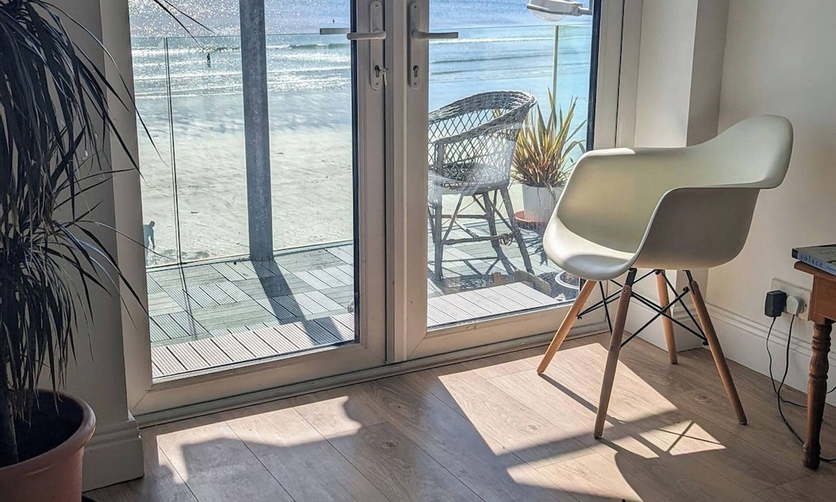 Tramore Apartment | Best beachside views