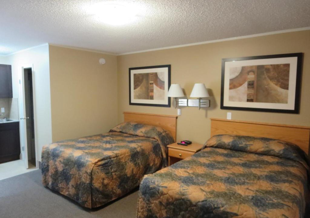 Drayton Valley Hotel | Best Maple Inn - Drayton Valley