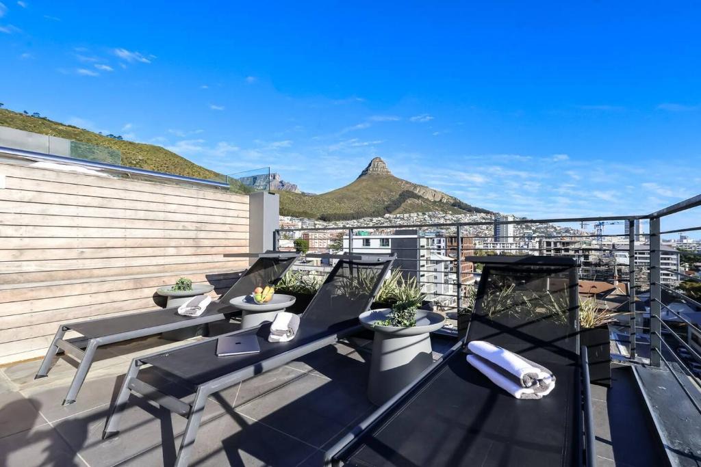 Sea Point Apartment | Best Value Premium Studio in Sea Point