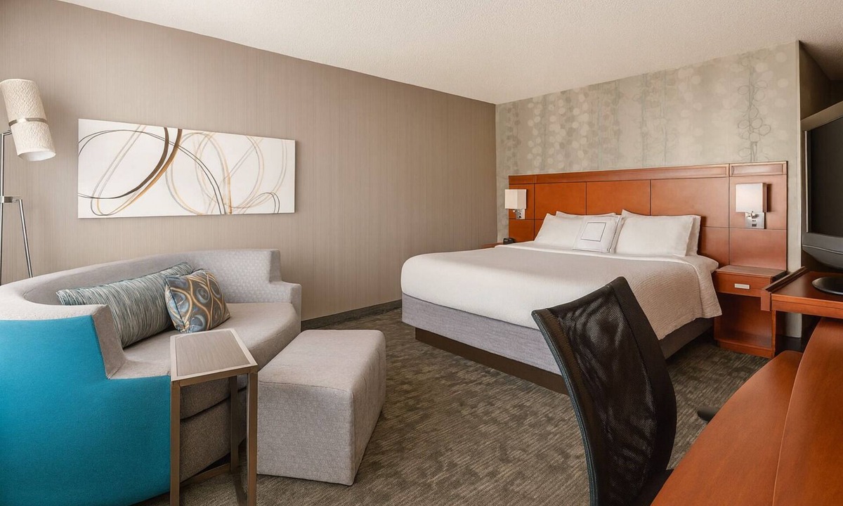 Camarillo Hotel | Best Value, Quality Stay! Close to Camarillo Premium Outlets, Pet-Friendly