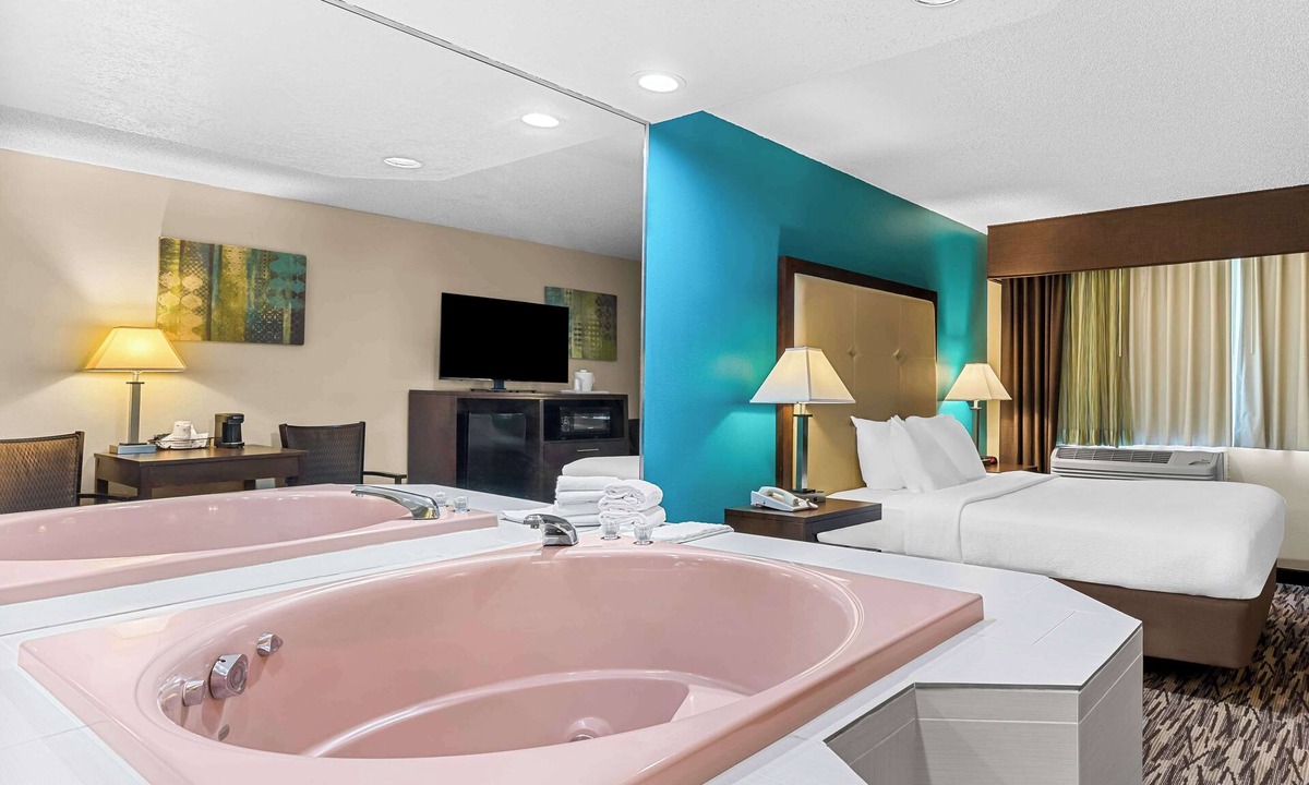 West Baraboo Hotel | Best Western Baraboo Inn
