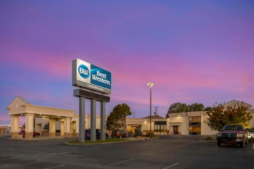 Rawlins Hotel | Best Western Cotton Tree Inn