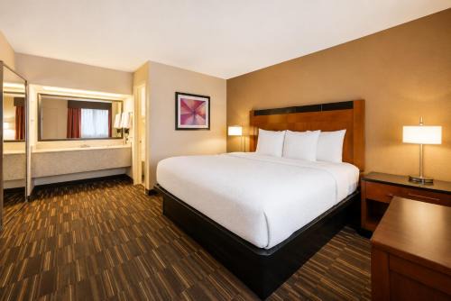 Hobbs Hotel | Best Western Executive Inn