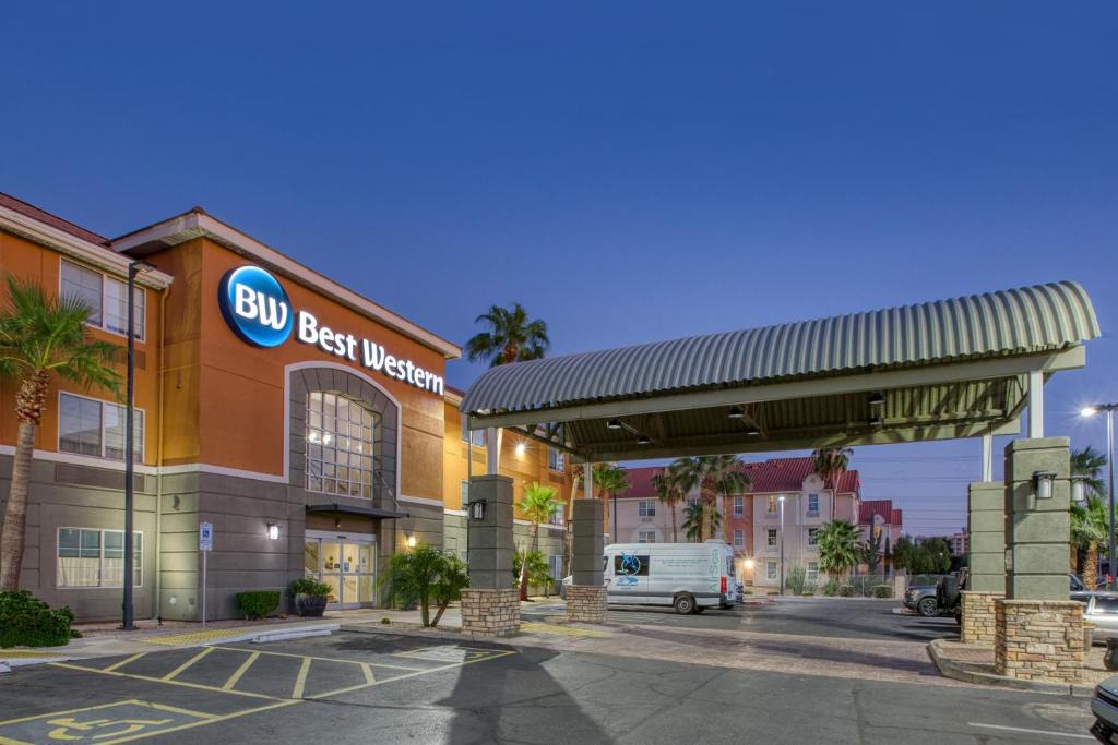 North Mountain Hotel | Best Western North Phoenix Hotel