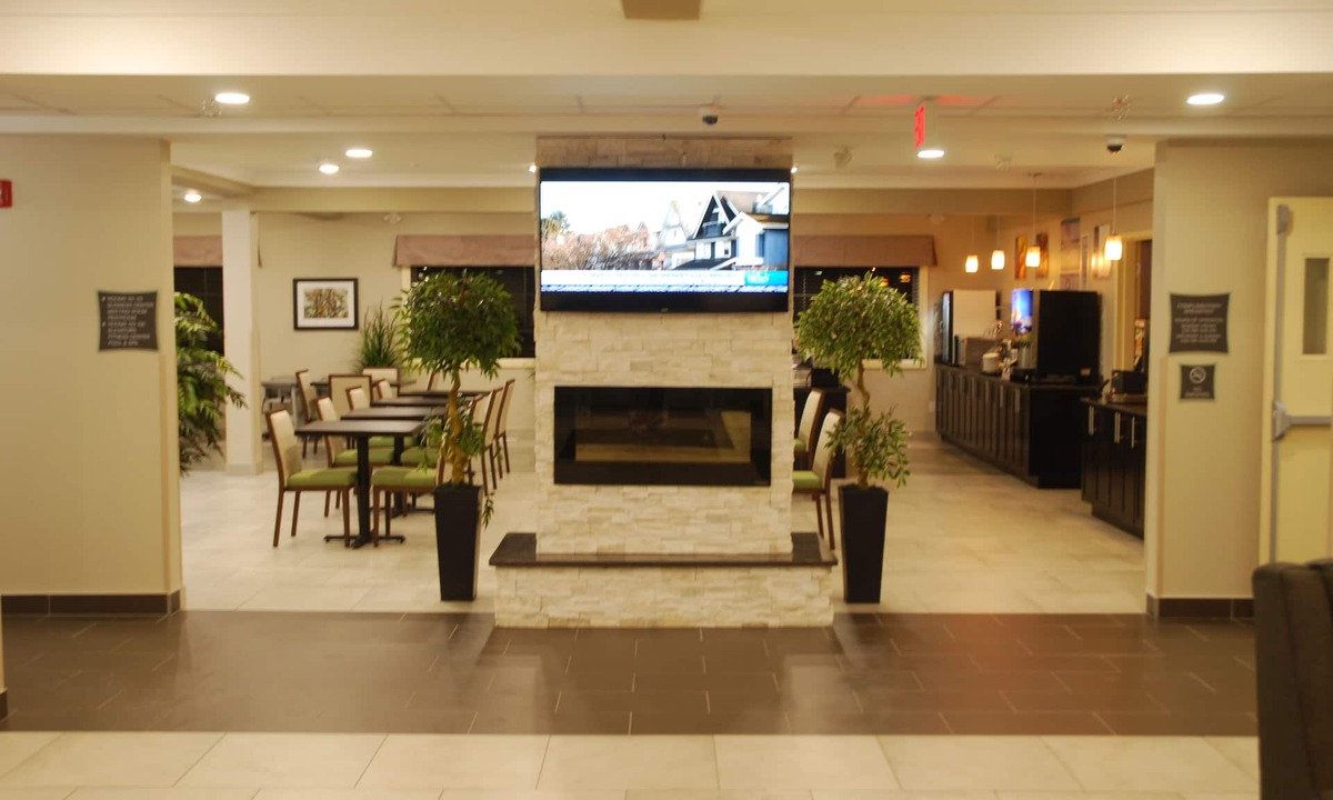 Fort Saskatchewan Hotel | Best Western Plus Fort Saskatchewan Inn & Suites