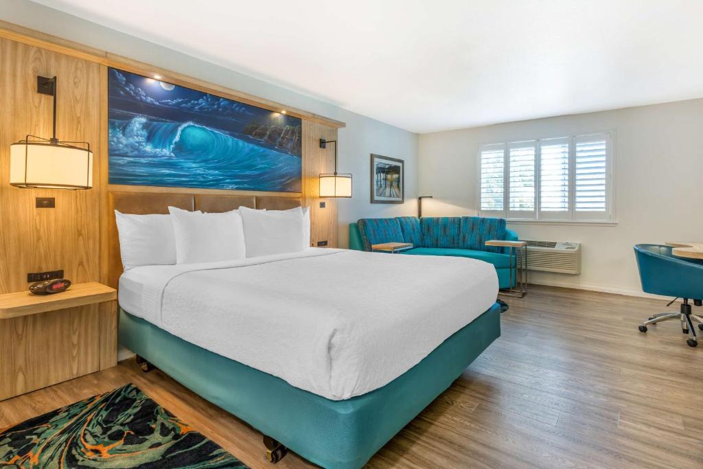Capitola Hotel | Best Western Plus Capitola By-the-Sea Inn & Suites
