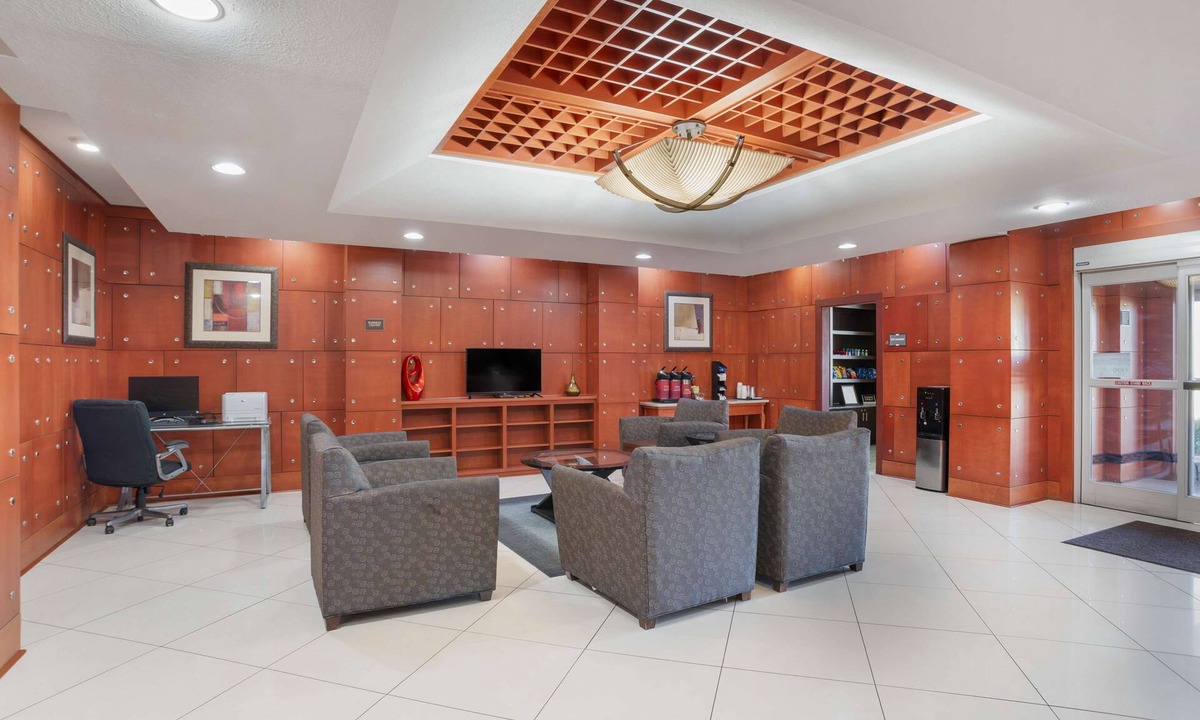Flowood Hotel | Best Western Plus Flowood Inn & Suites