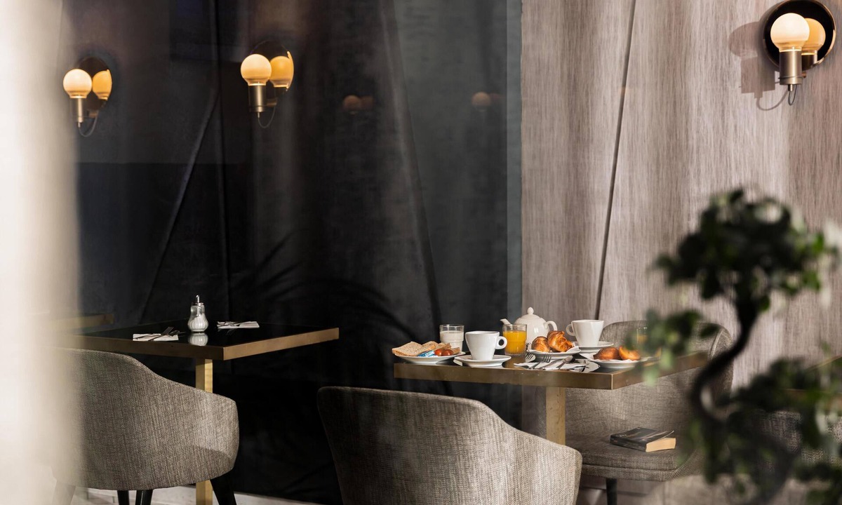 Gares Hotel | Best Western Plus Hotel Comedie Saint-Roch