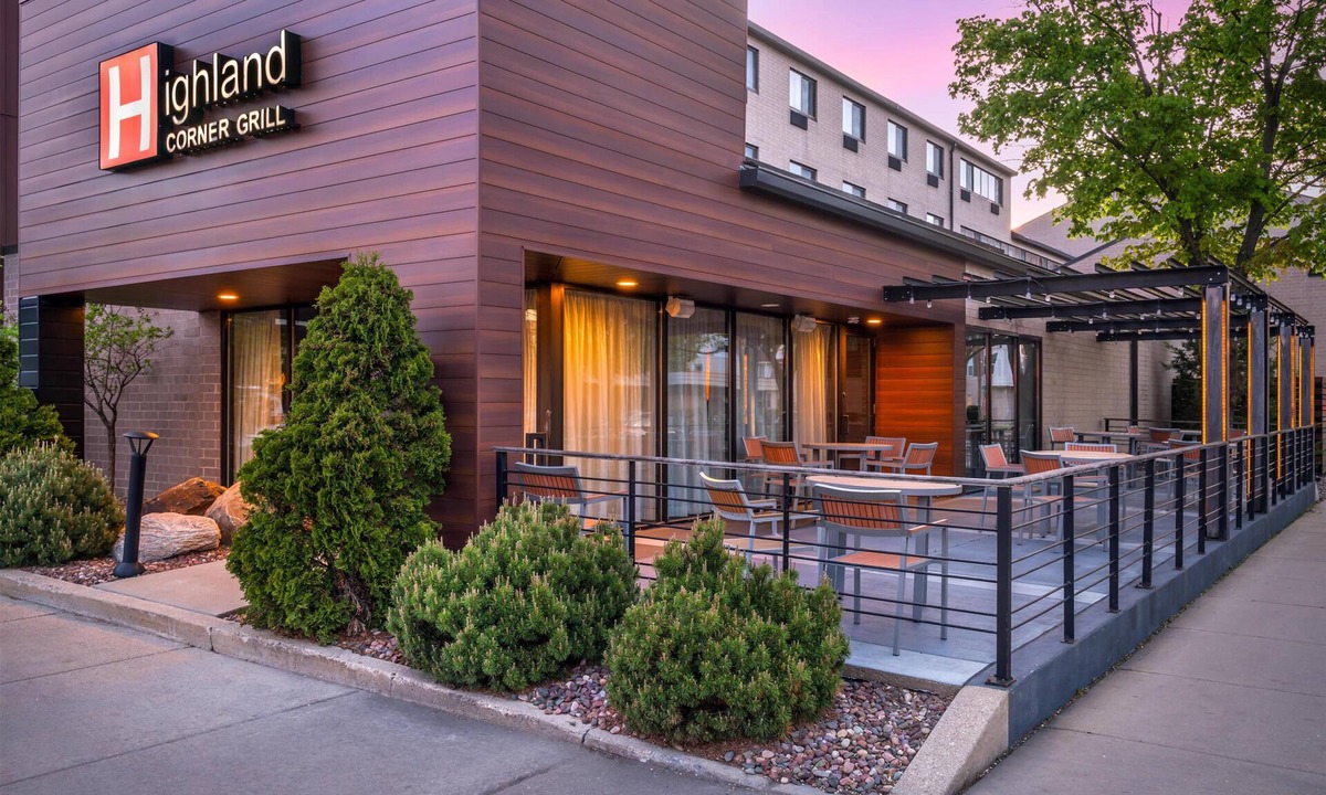 Regent Hotel | Best Western Plus InnTowner Madison