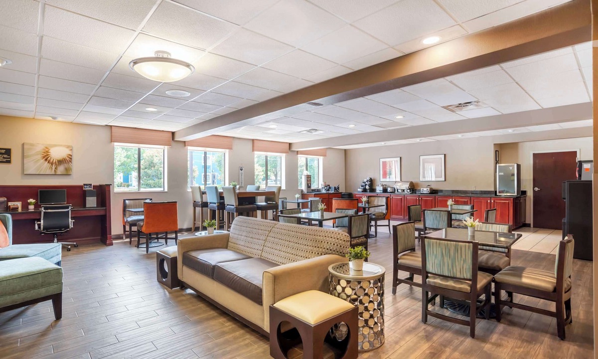 Pelham Hotel | Best Western Plus Oak Mountain Inn