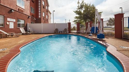 Olive Branch Hotel | Best Western Plus Olive Branch Hotel & Suites