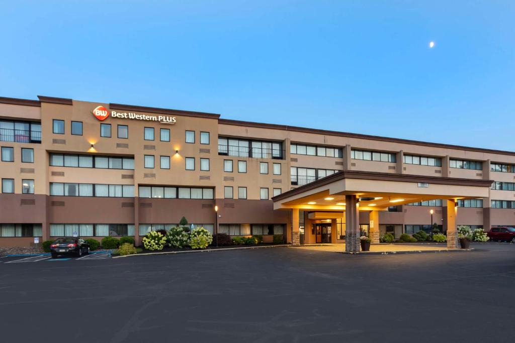 Shillington Hotel | Best Western Plus Reading Inn & Suites