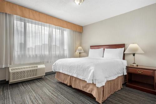 Connaught Hotel | Best Western Plus Suites Downtown Calgary