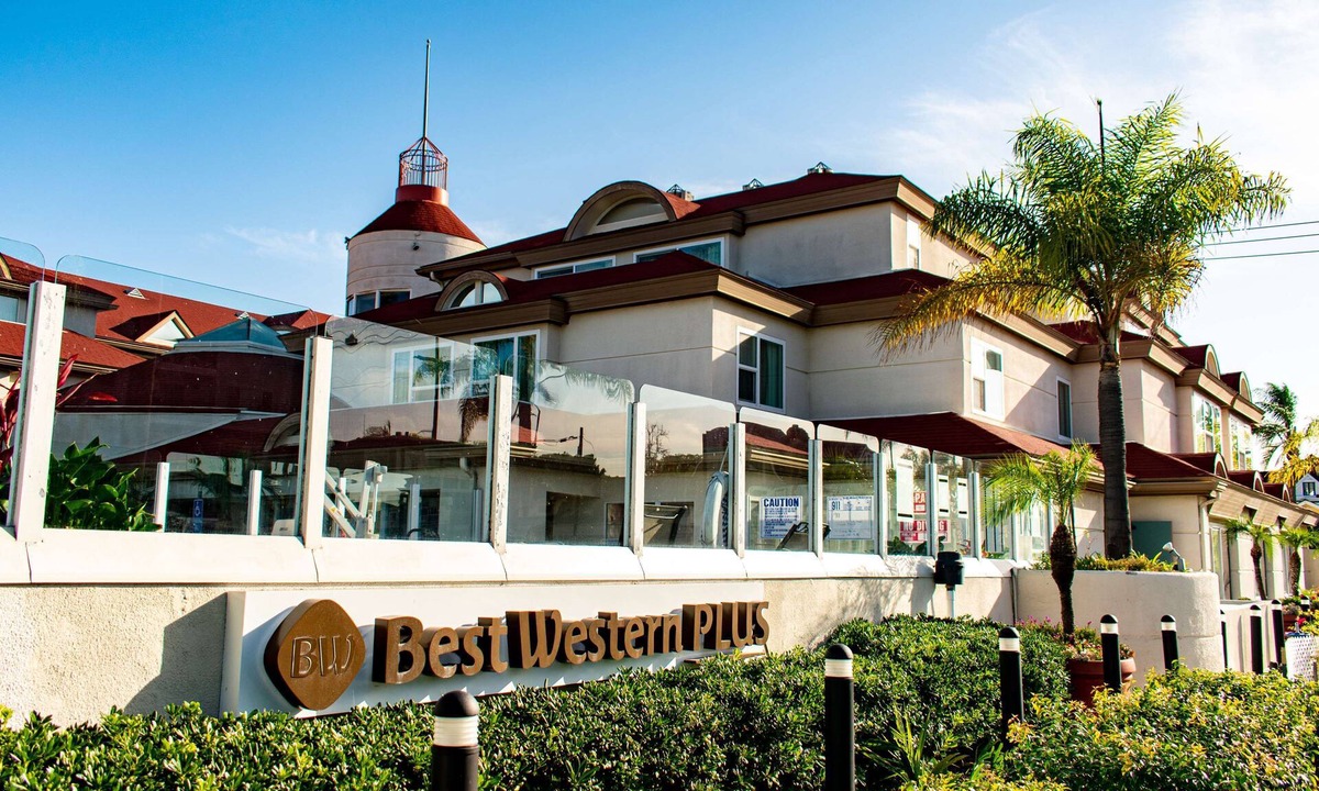 Coronado Hotel | Best Western Plus Suites Hotel Coronado Island
