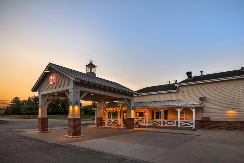 Ames Hotel | Best Western Plus University Park Inn & Suites