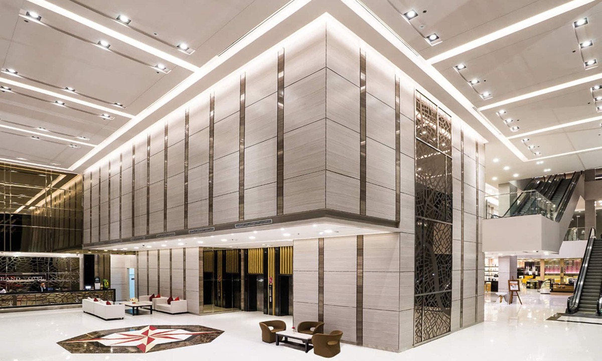 Khlong Kluea Hotel | Best Western Plus Wanda Grand Hotel