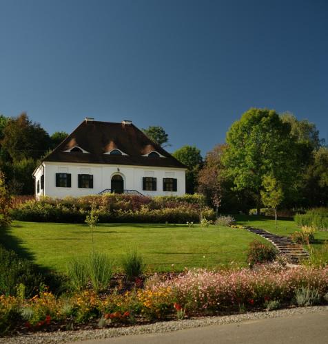 Danes Hotel | Bethlen Estates Transylvania