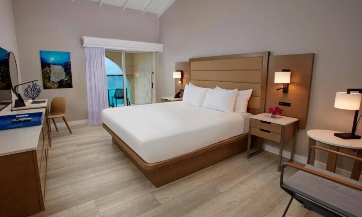 Playa Hotel | Better Choice For Your Vacation! 3 Relaxing Units! Outdoor Pool, Beach Access!