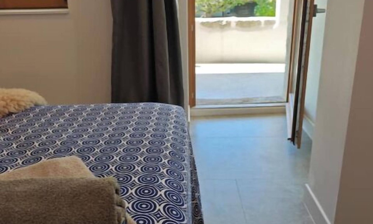 Alex Apartment | Between lake and mountains Beautiful luxury apartment