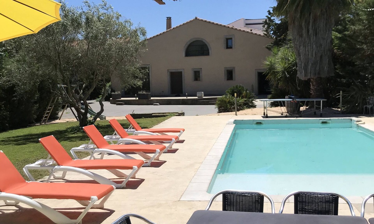 Saint-Nazaire House | Between Perpignan and the beaches: Large house, Swimming pool and Garden (10/12personnes)