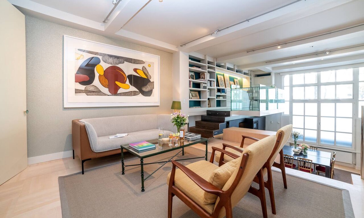 Quartier de l'Ecole-Militaire Apartment | Between Saint Germain & Eiffel Tower high ceiling renovated AC 3 bedroom!